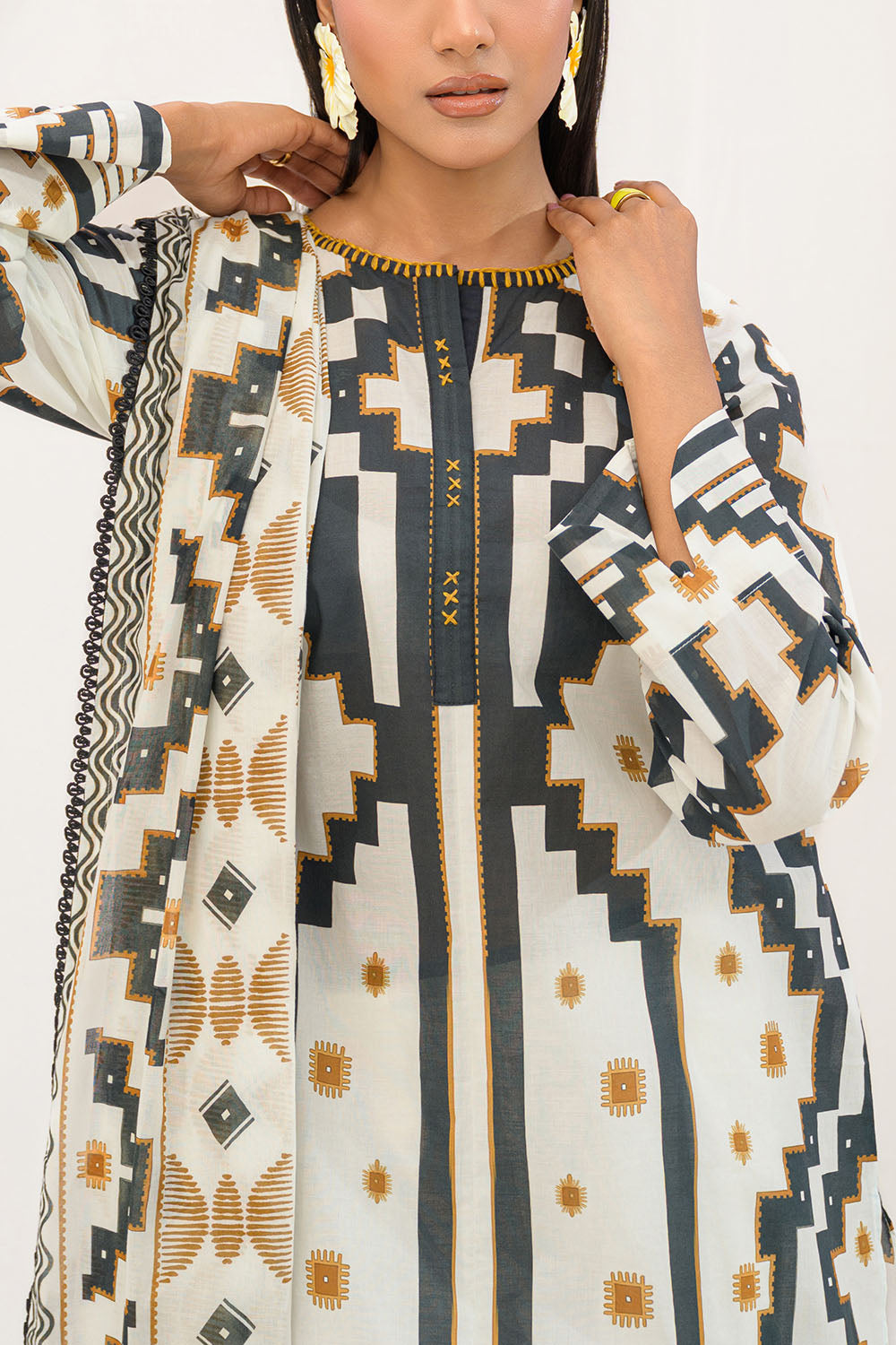 3 Piece Embroidered Printed Lawn Suit With Printed Lawn Dupatta And Dyed Trouser