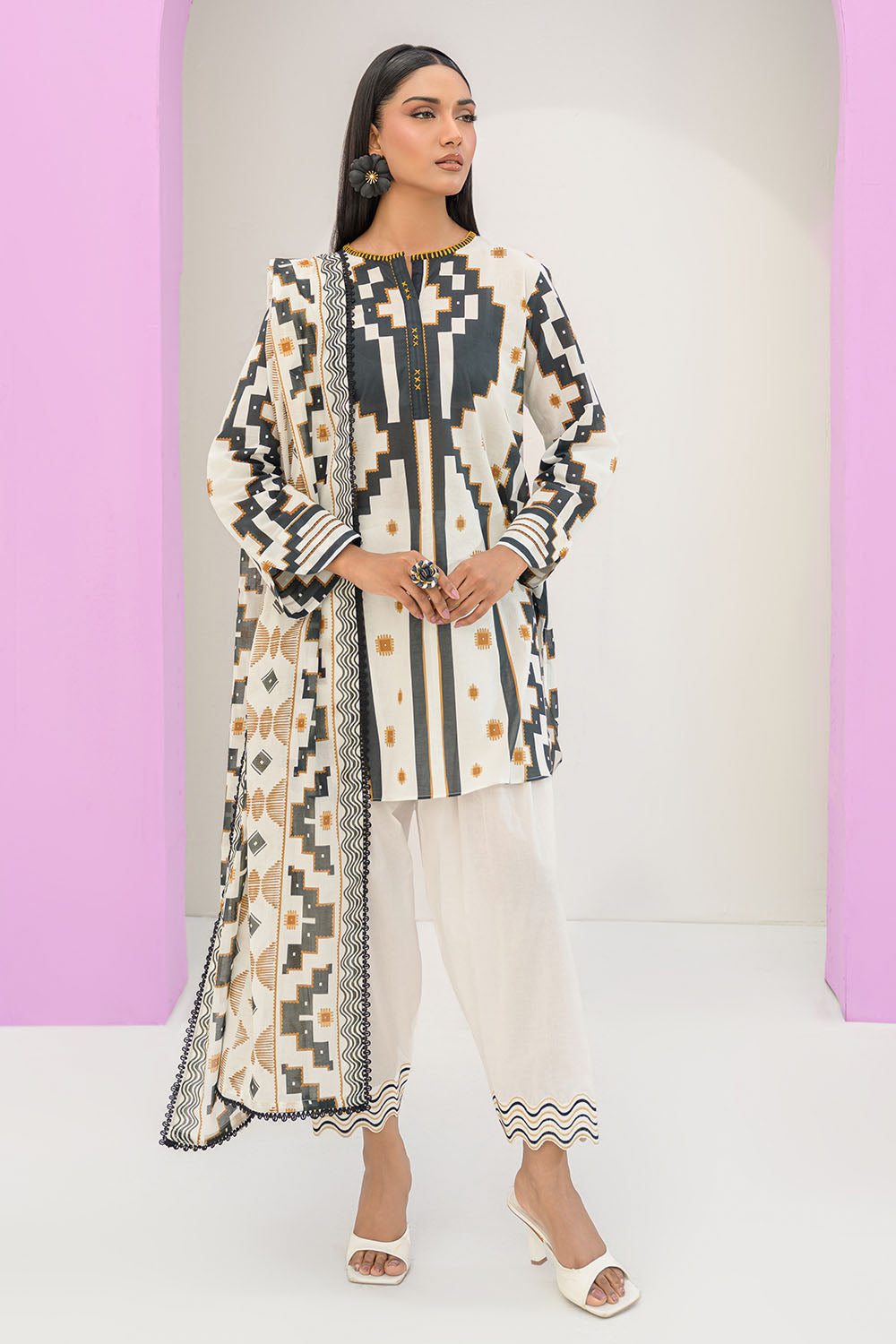 3 Piece Embroidered Printed Lawn Suit With Printed Lawn Dupatta And Dyed Trouser