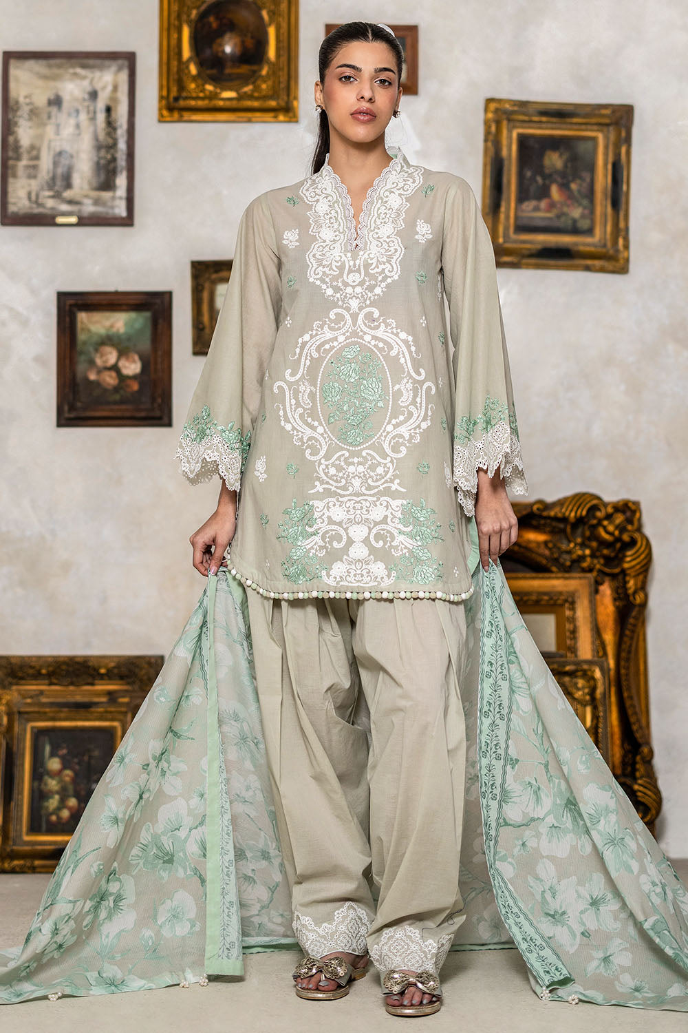 3 Piece Embroidered Lawn Suit With Denting Lawn Dupatta And Border