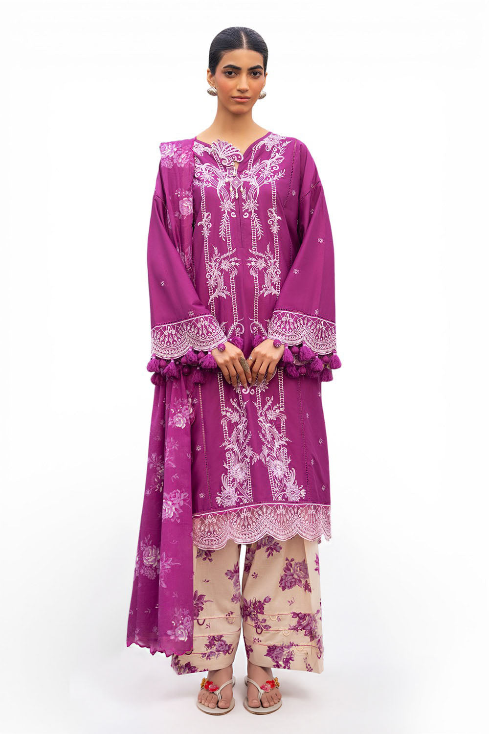 3 Piece Embroidered Lawn Suit With Embroidered Borders And Printed Trouser
