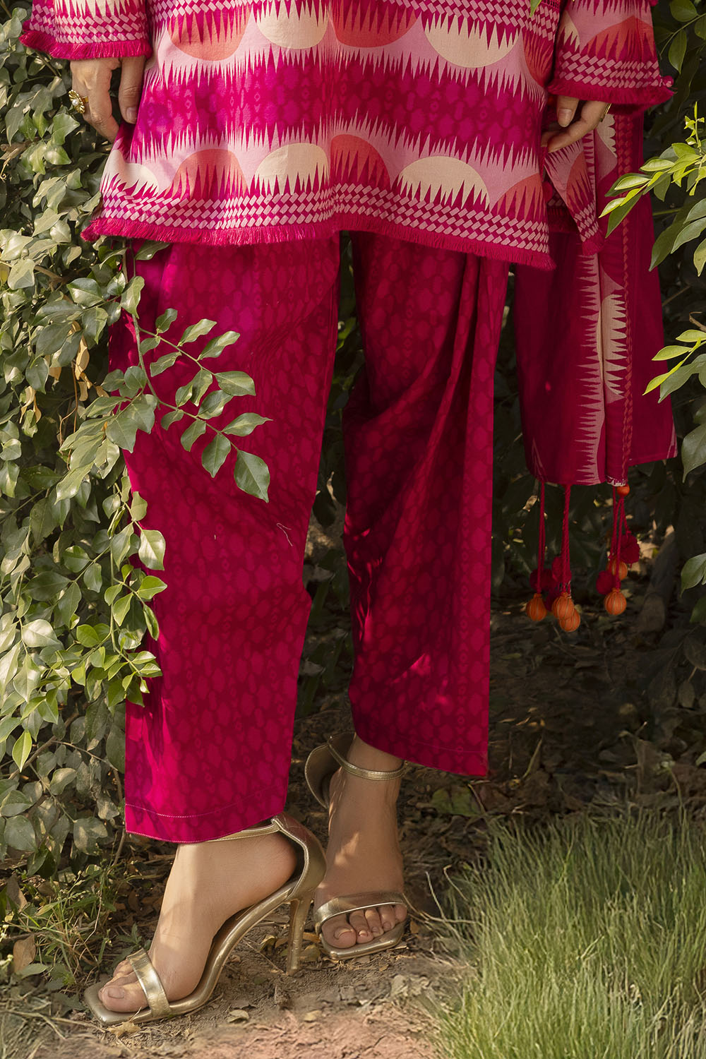 3 Piece Embroidered Printed Lawn Suit With Printed Trouser