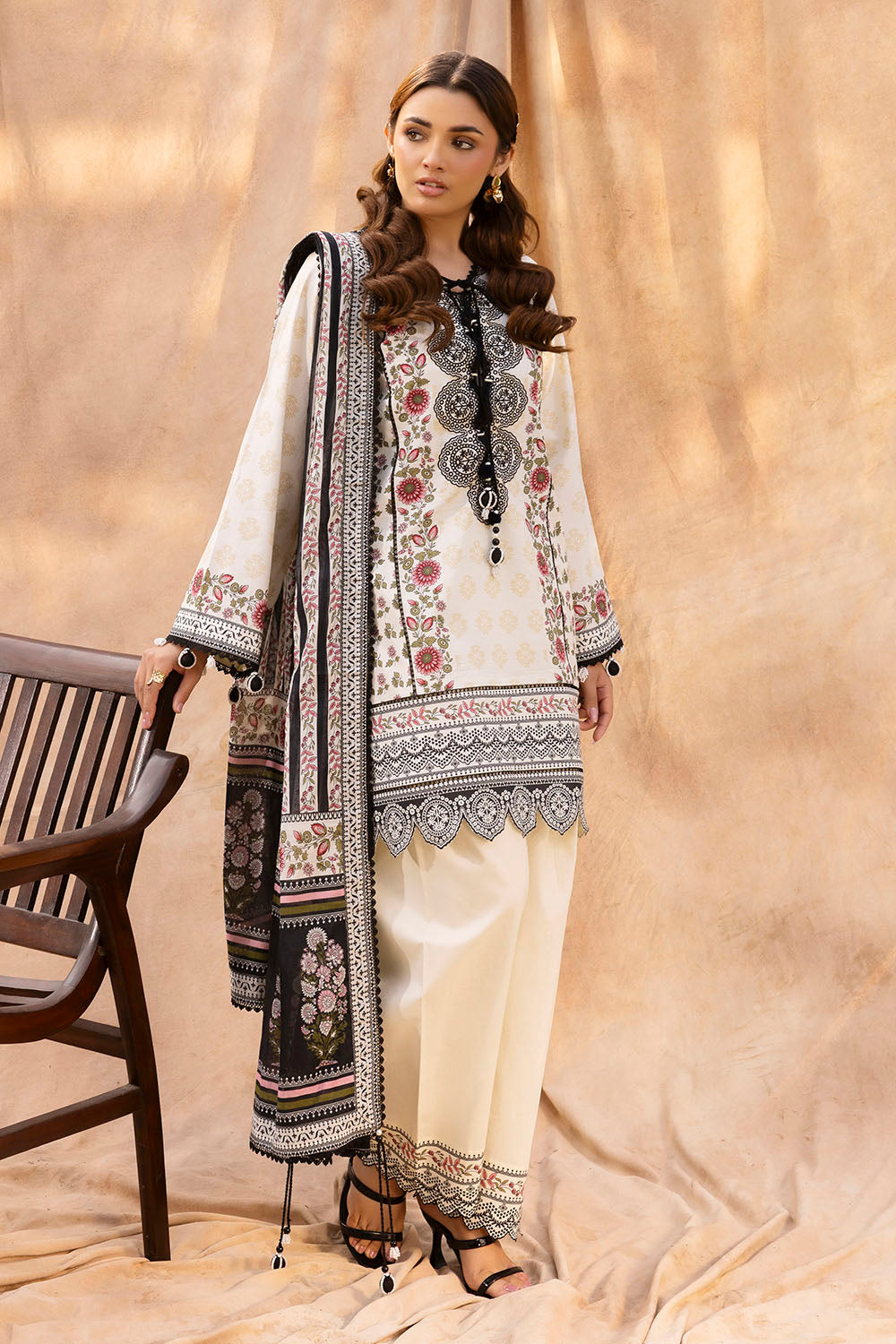 3 Piece Embroidered Printed Lawn Suit With Printed Trouser