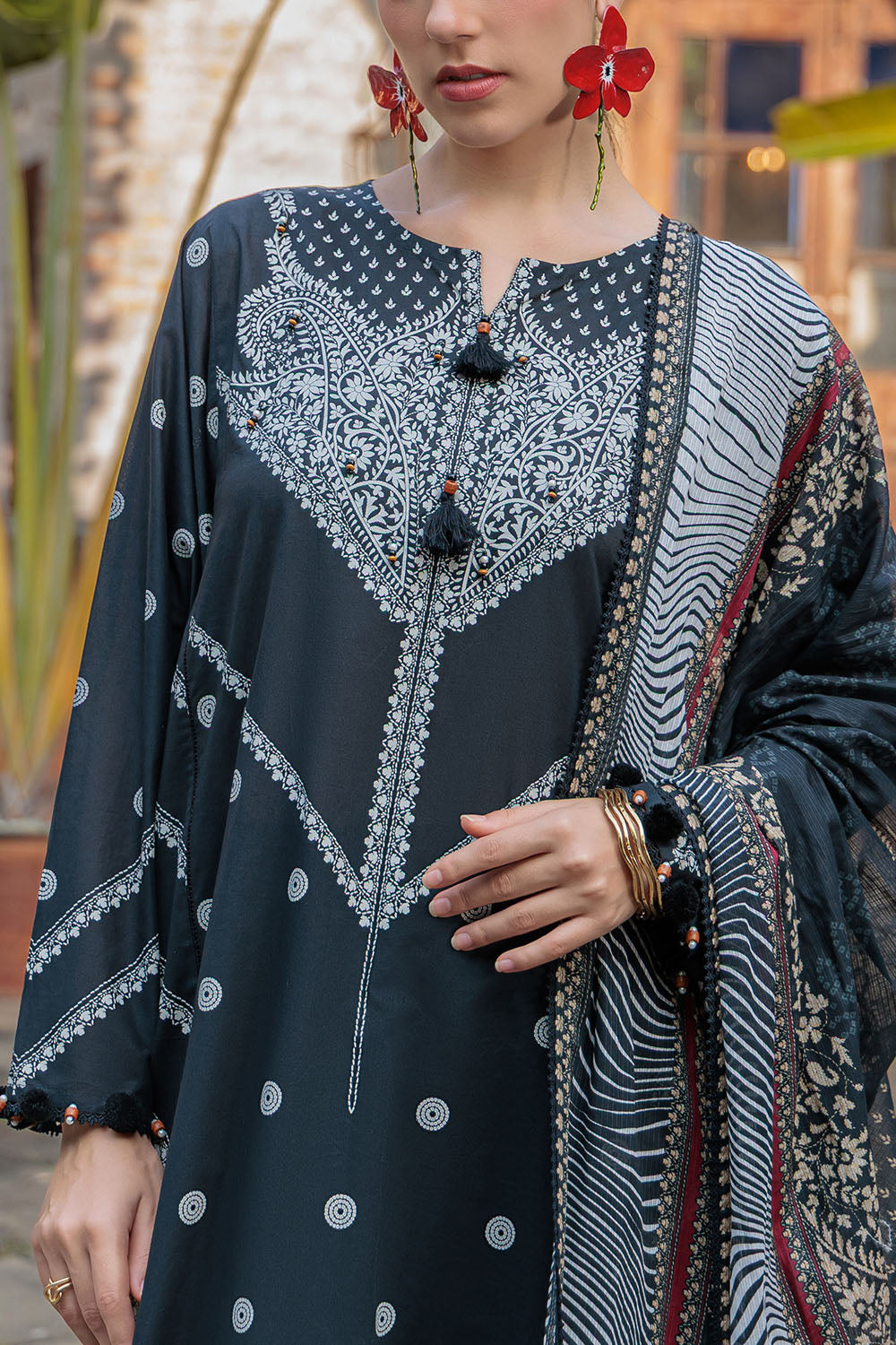 3 Piece Lacquer Printed Lawn Suit With Printed Denting Dupatta