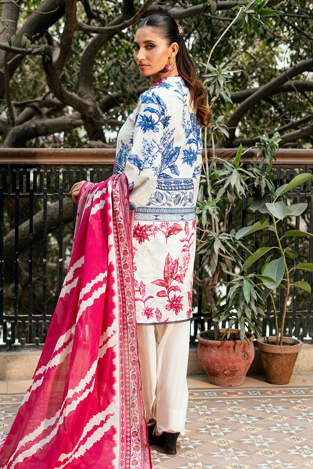 3 Piece Printed Cross Hatch Suit With Lawn Dupatta