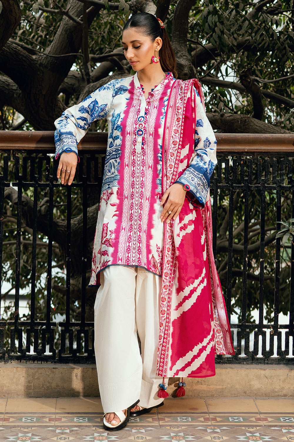 3 Piece Printed Cross Hatch Suit With Lawn Dupatta