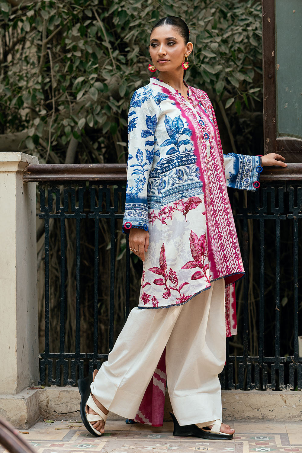 3 Piece Printed Cross Hatch Suit With Lawn Dupatta