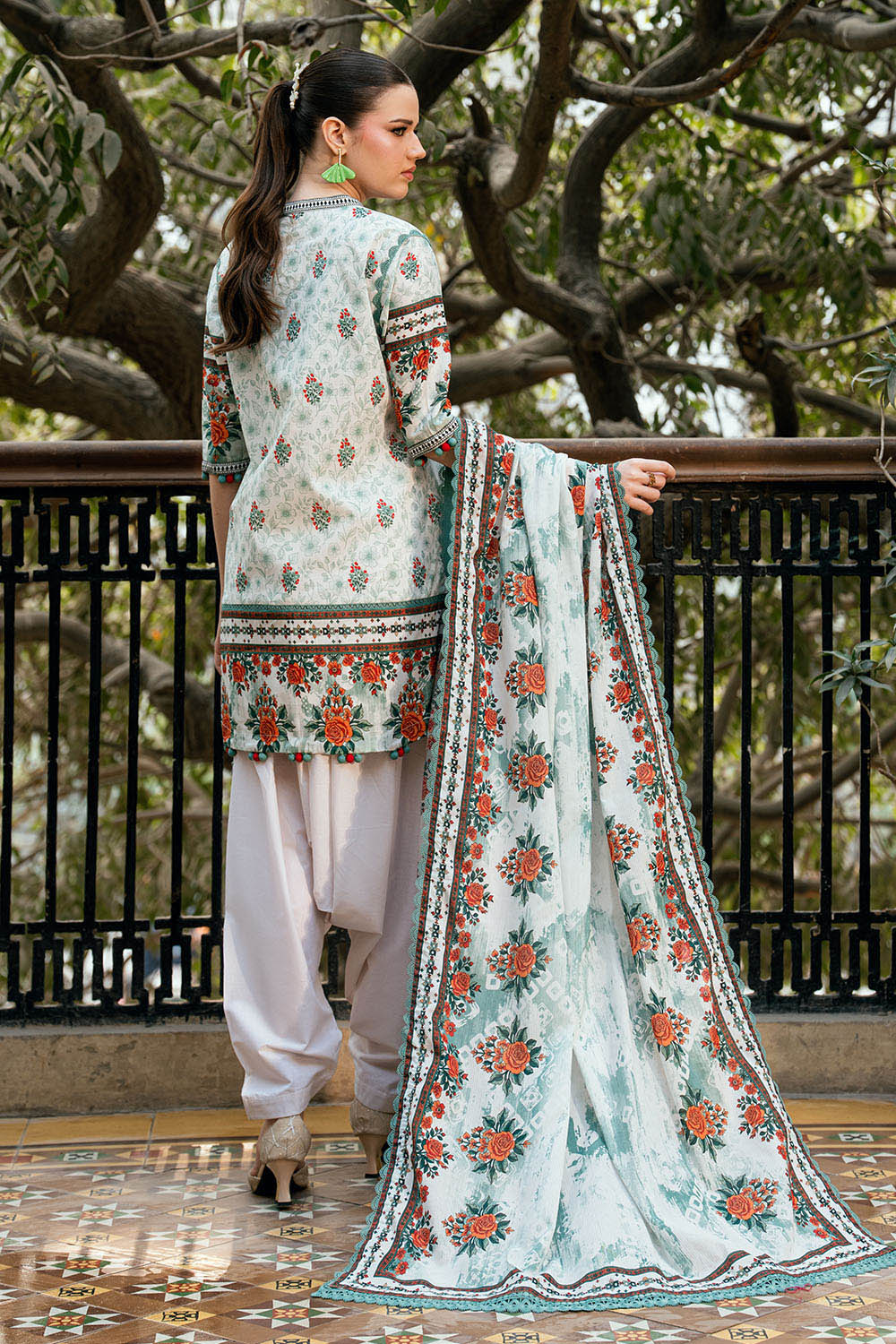 3 Piece Printed Cross Hatch Suit With Lawn Dupatta
