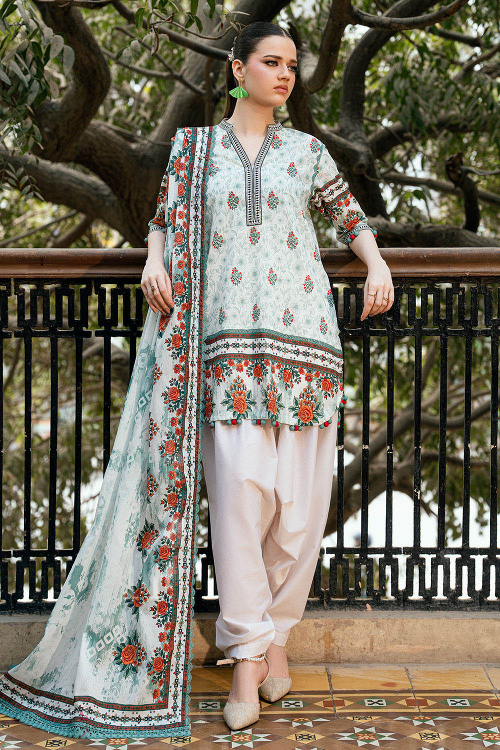 3 Piece Printed Cross Hatch Suit With Lawn Dupatta