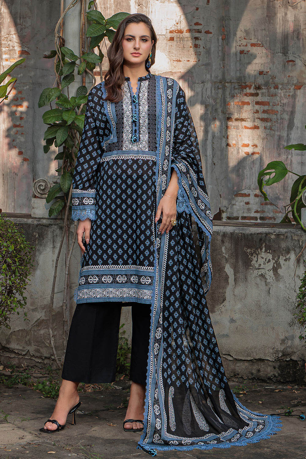 3 Piece Printed Lawn Suit