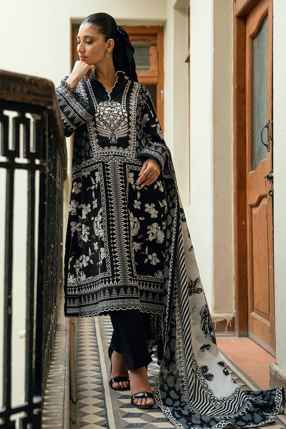 3 Piece Printed Lawn Suit