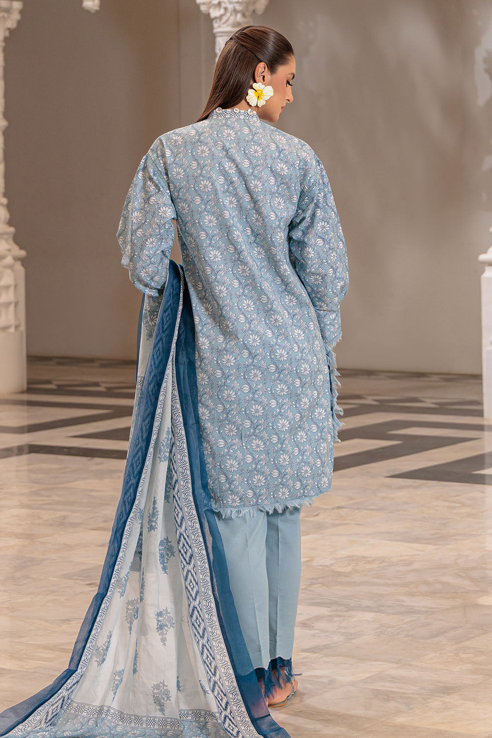 3 Piece Printed Lawn Suit And Dyed Trouser