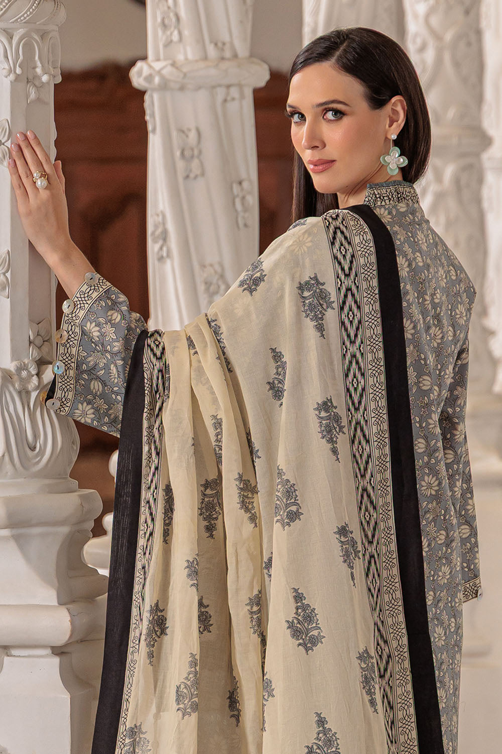 3 Piece Printed Lawn Suit and Dyed Trouser