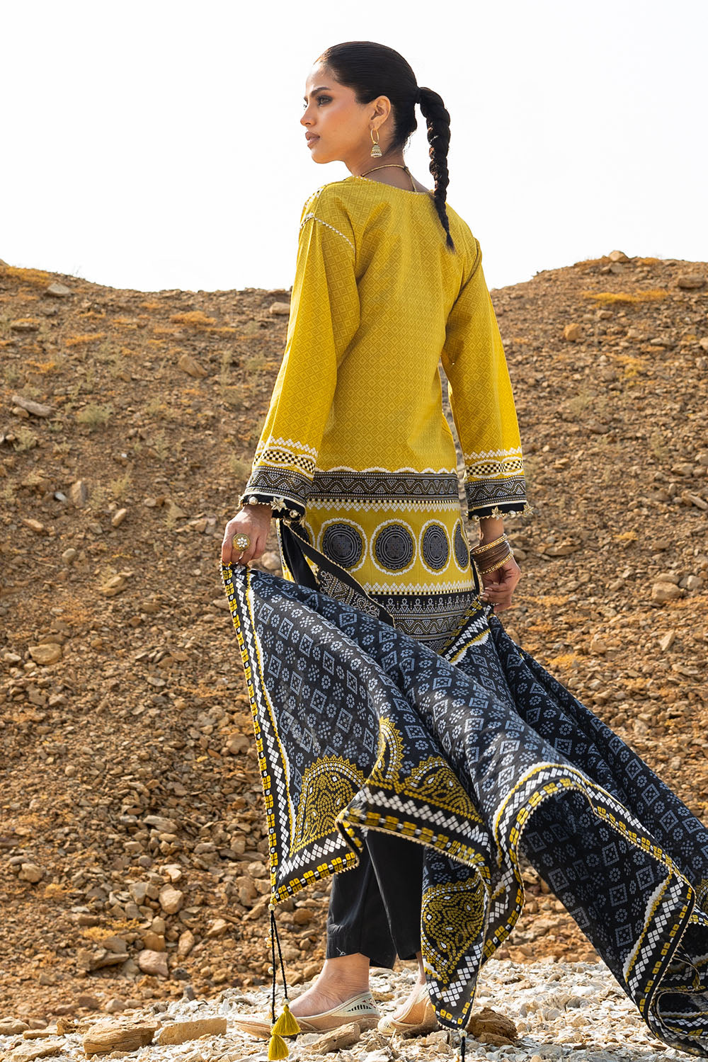 3 Piece Printed Lawn Suit