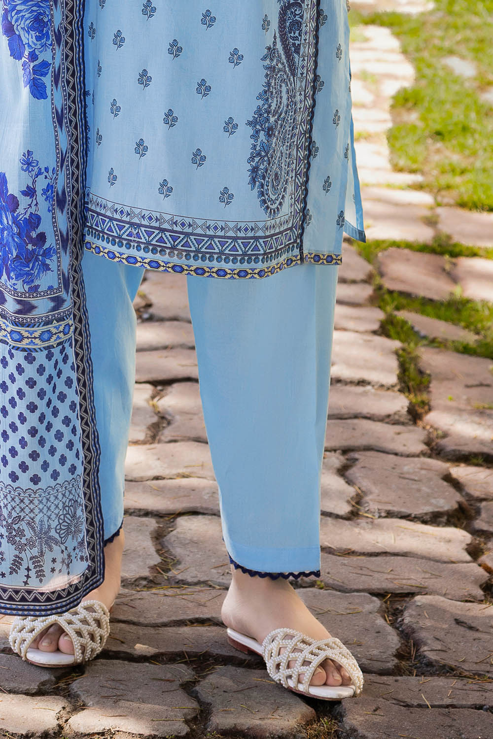 3 Piece Printed Lawn Suit