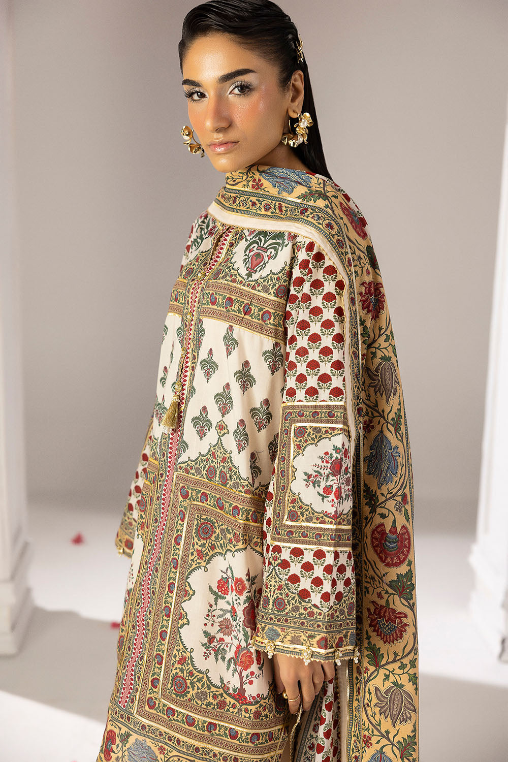 Gul Ahmed