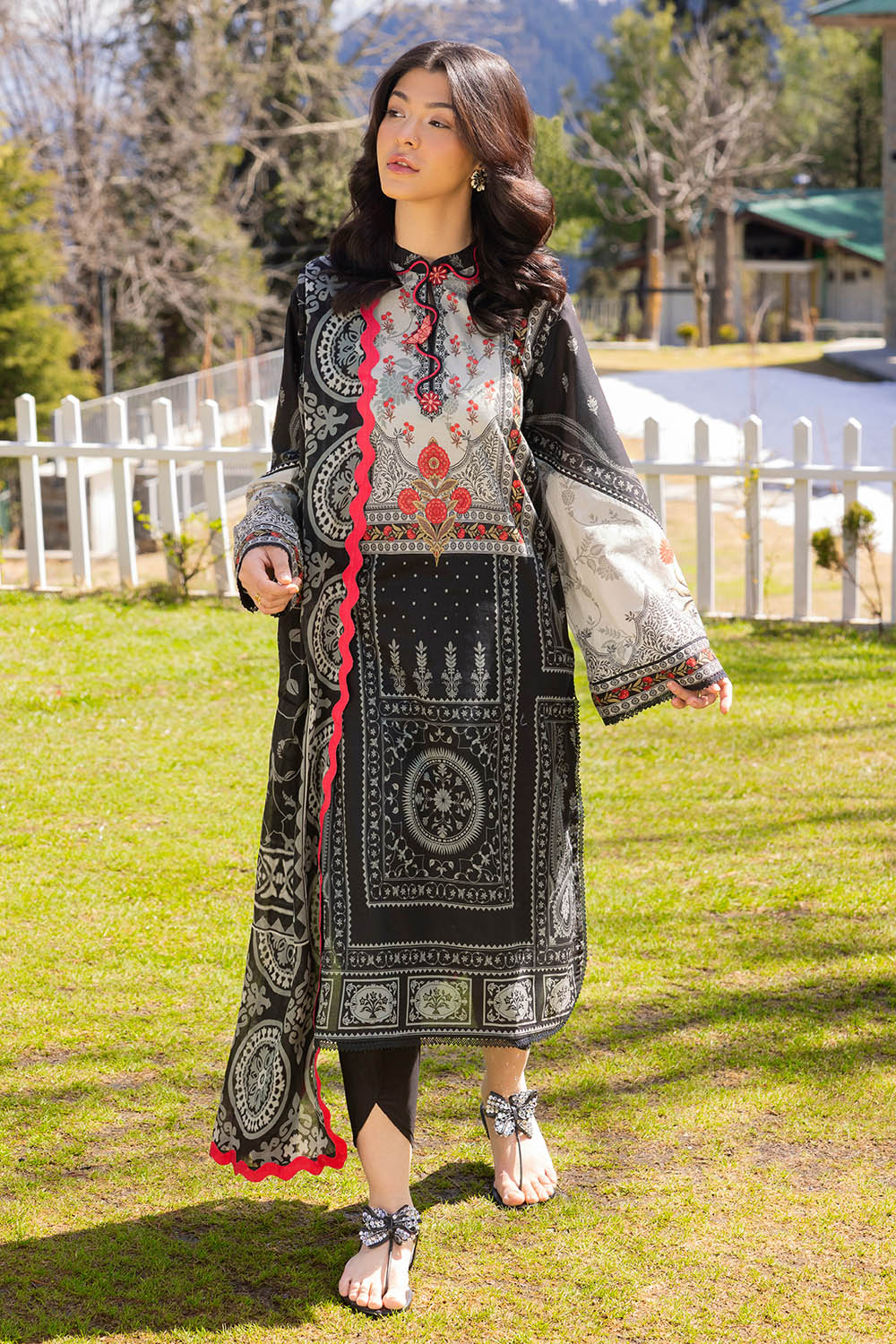 https://cdn.shopify.com/s/files/1/0706/3253/8159/files/Printed-Lawn-Dupatta-Printed-Lawn-Shirt-Dyed-Trouser-Gulahmed-CL-62327-Front.jpg?v=1778749876
