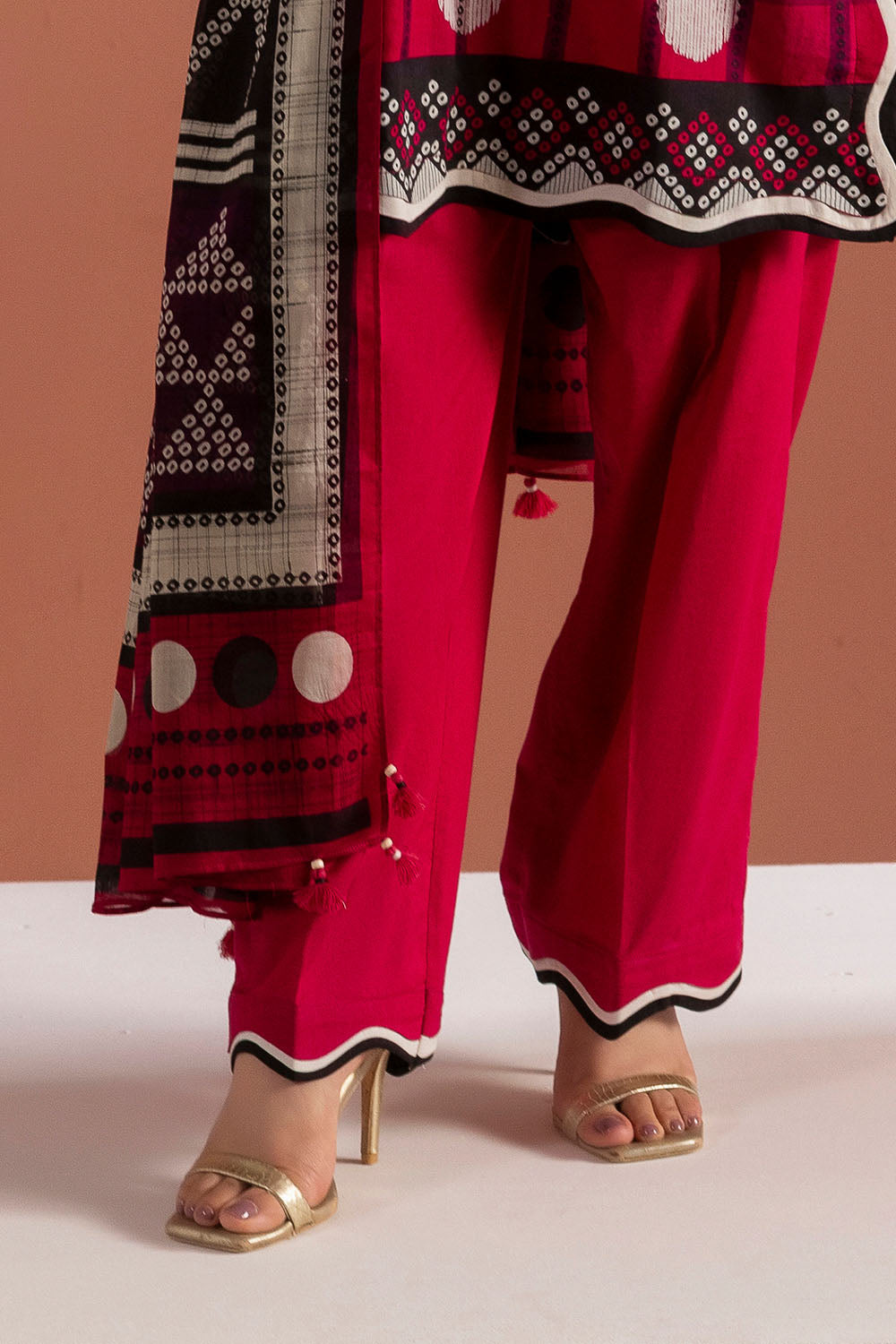 3 Piece Printed Lawn Suit with Dupatta