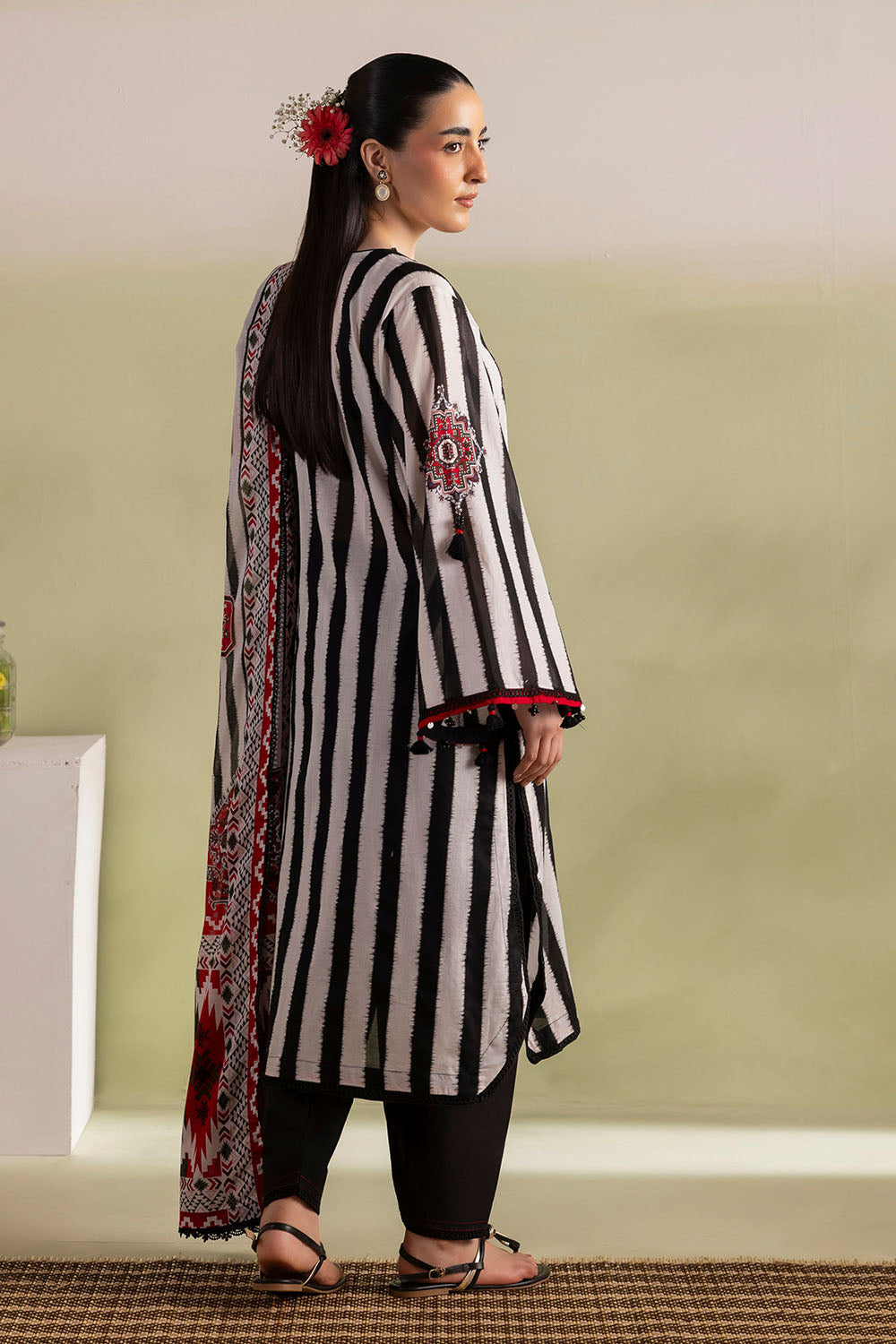 3 Piece Printed Lawn Suit with Dupatta