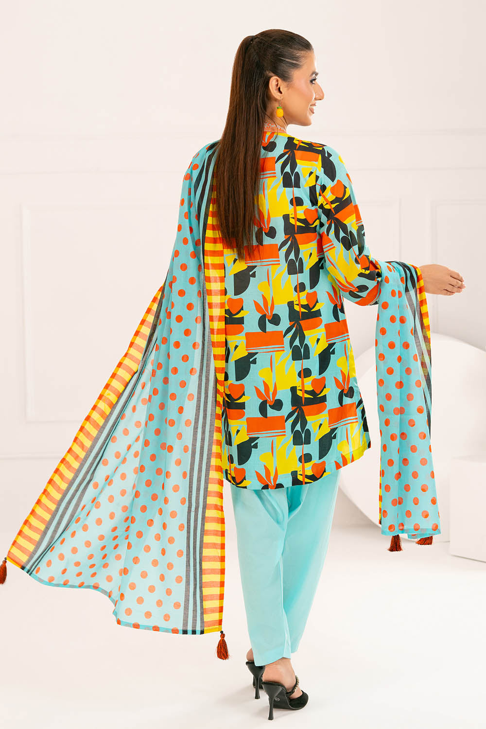 Embroidered Jacquard Kurta