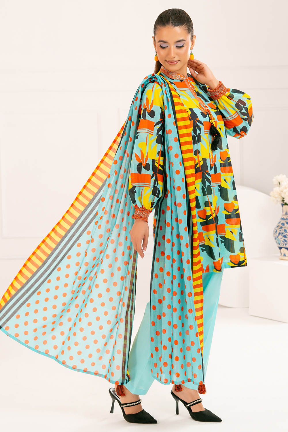 Embroidered Jacquard Kurta