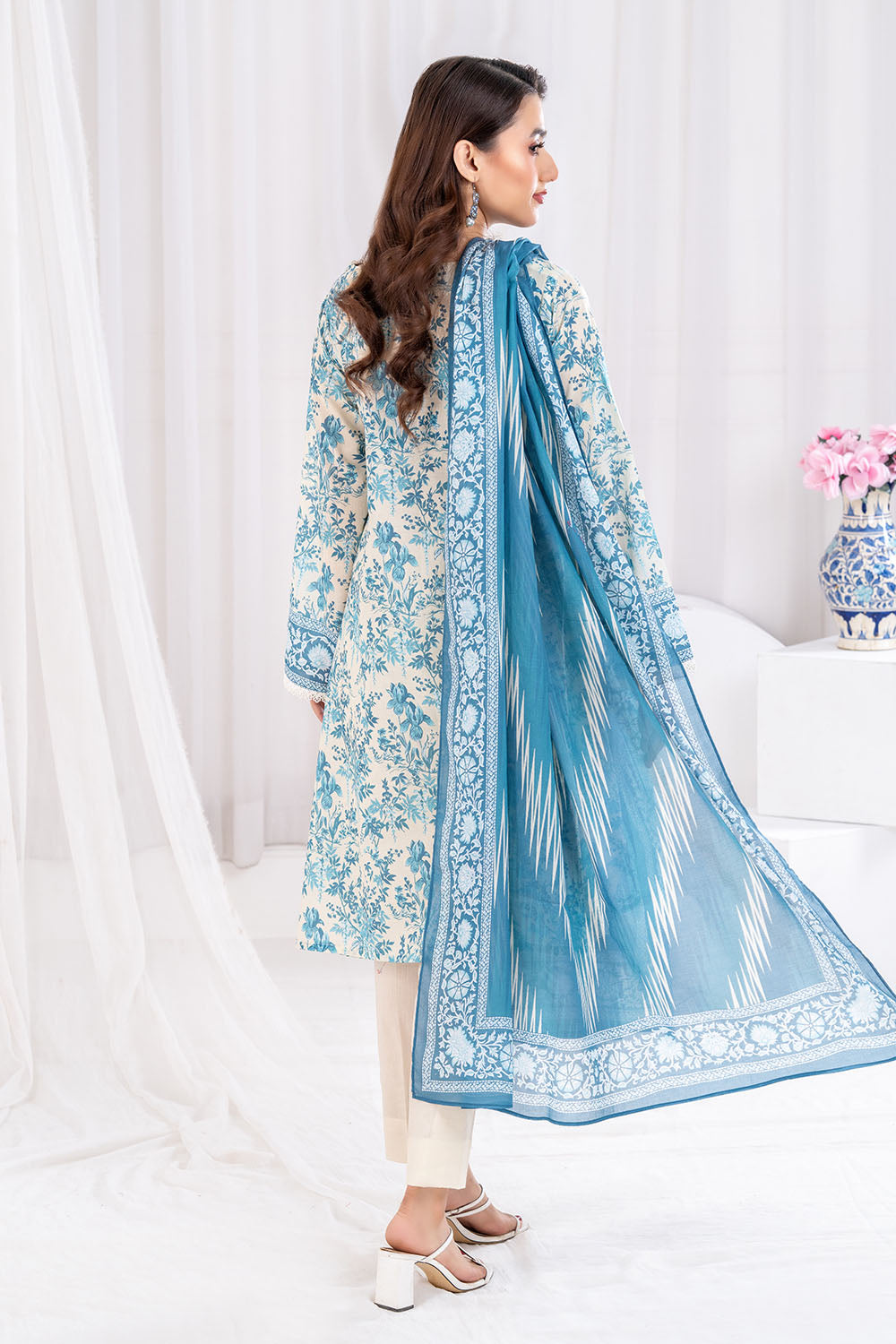 3 Piece Printed Lawn Suit