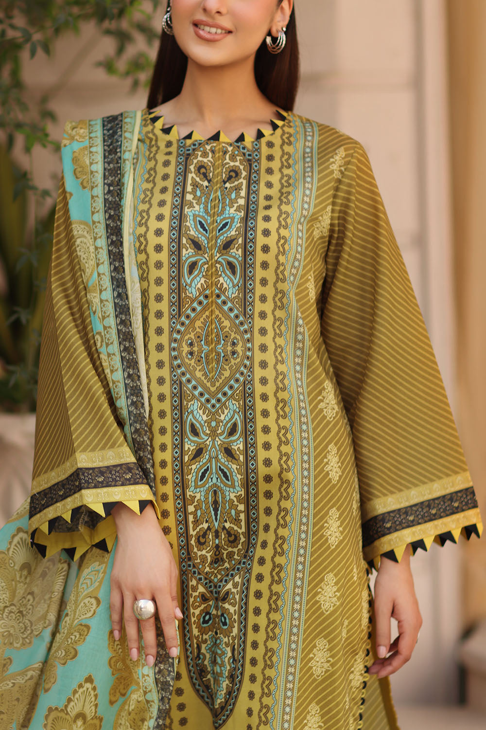 3 Piece Printed Lawn Suit with Printed Lawn Dupatta