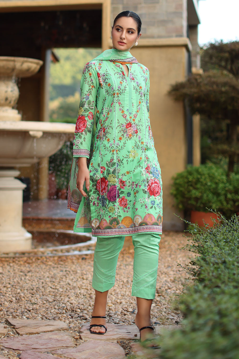 3 Piece Printed Lawn Suit With Dupatta
