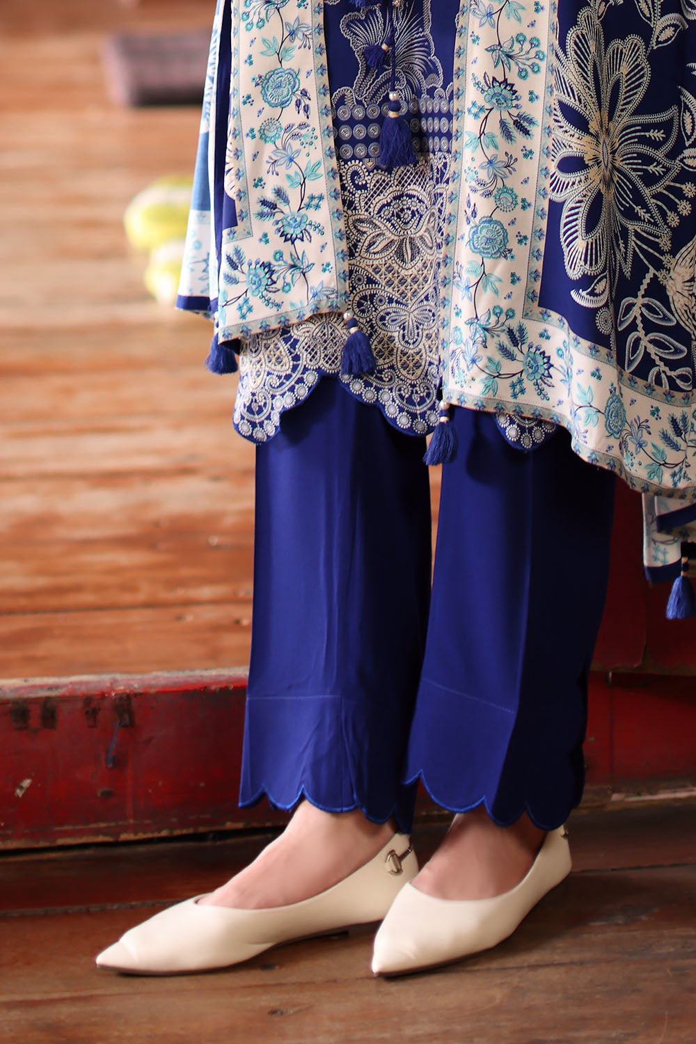3 Piece Printed Linen Suit with Printed Linen Dupatta