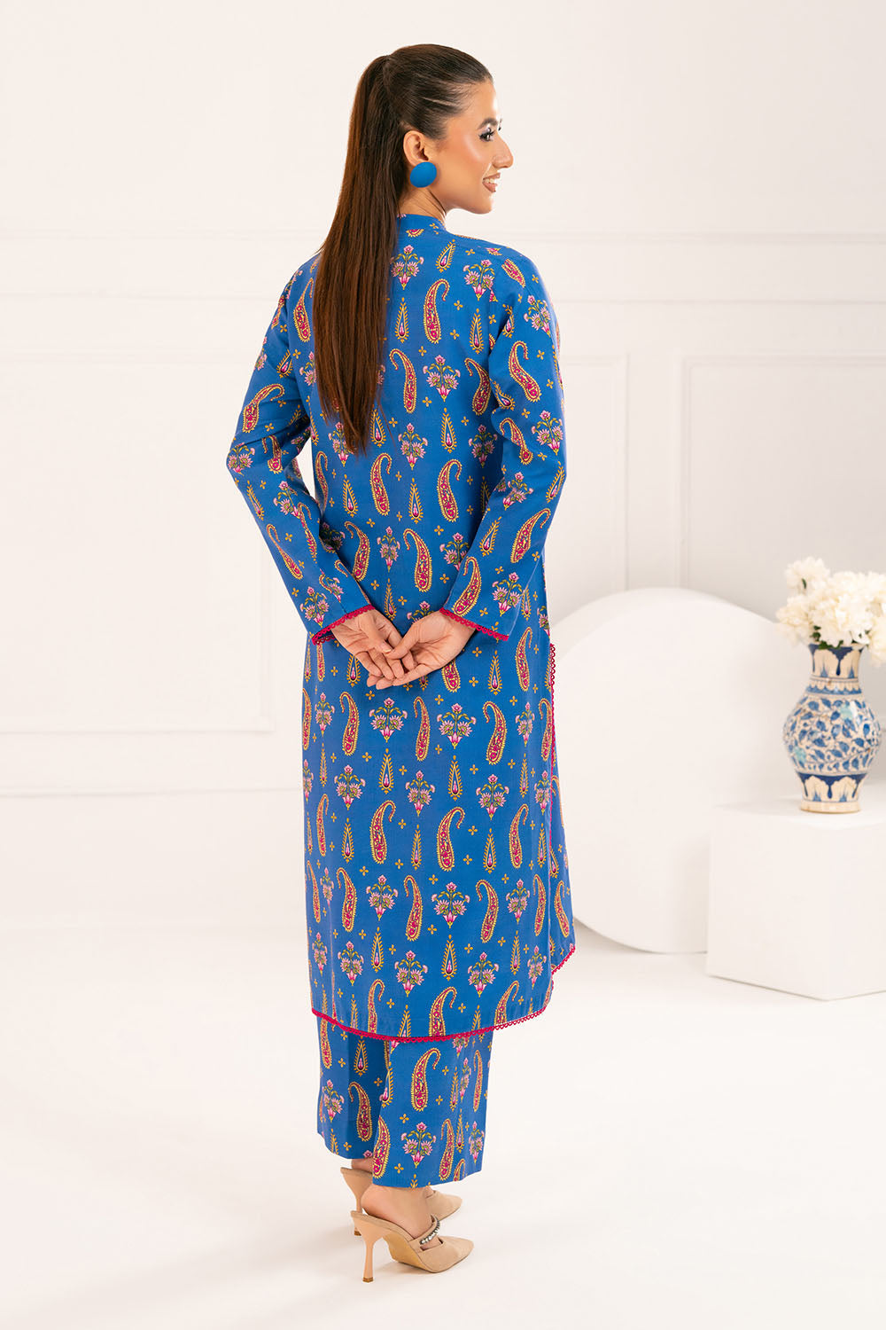 Embroidered Khaddar Shirt