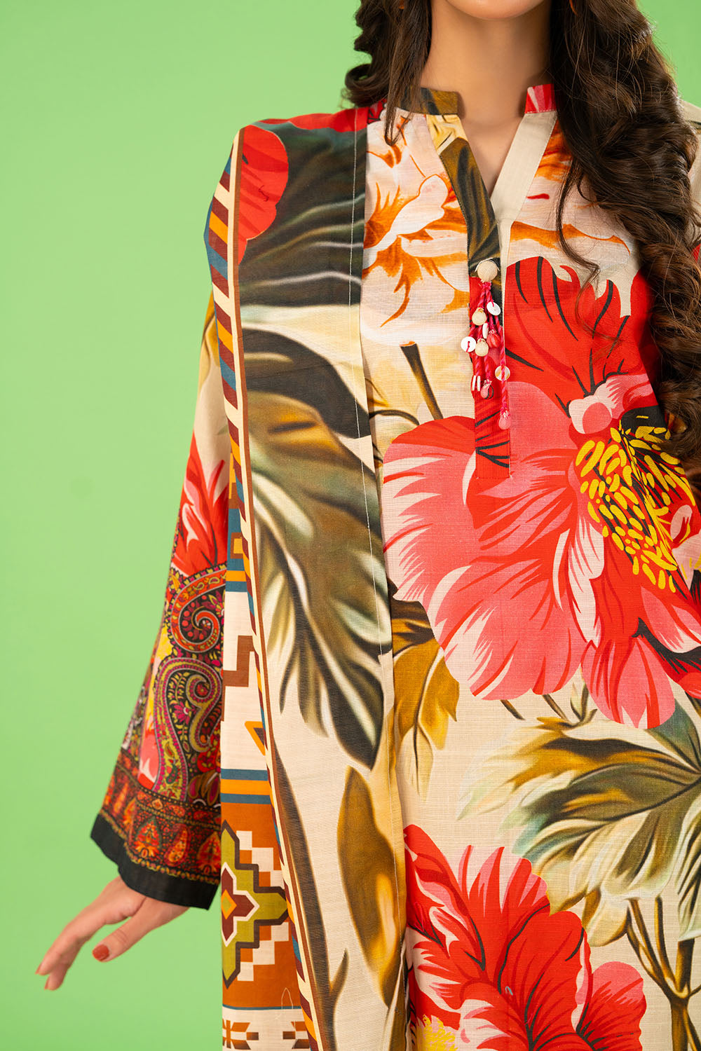 3 Piece Printed Khaddar Suit With Zari Dupatta