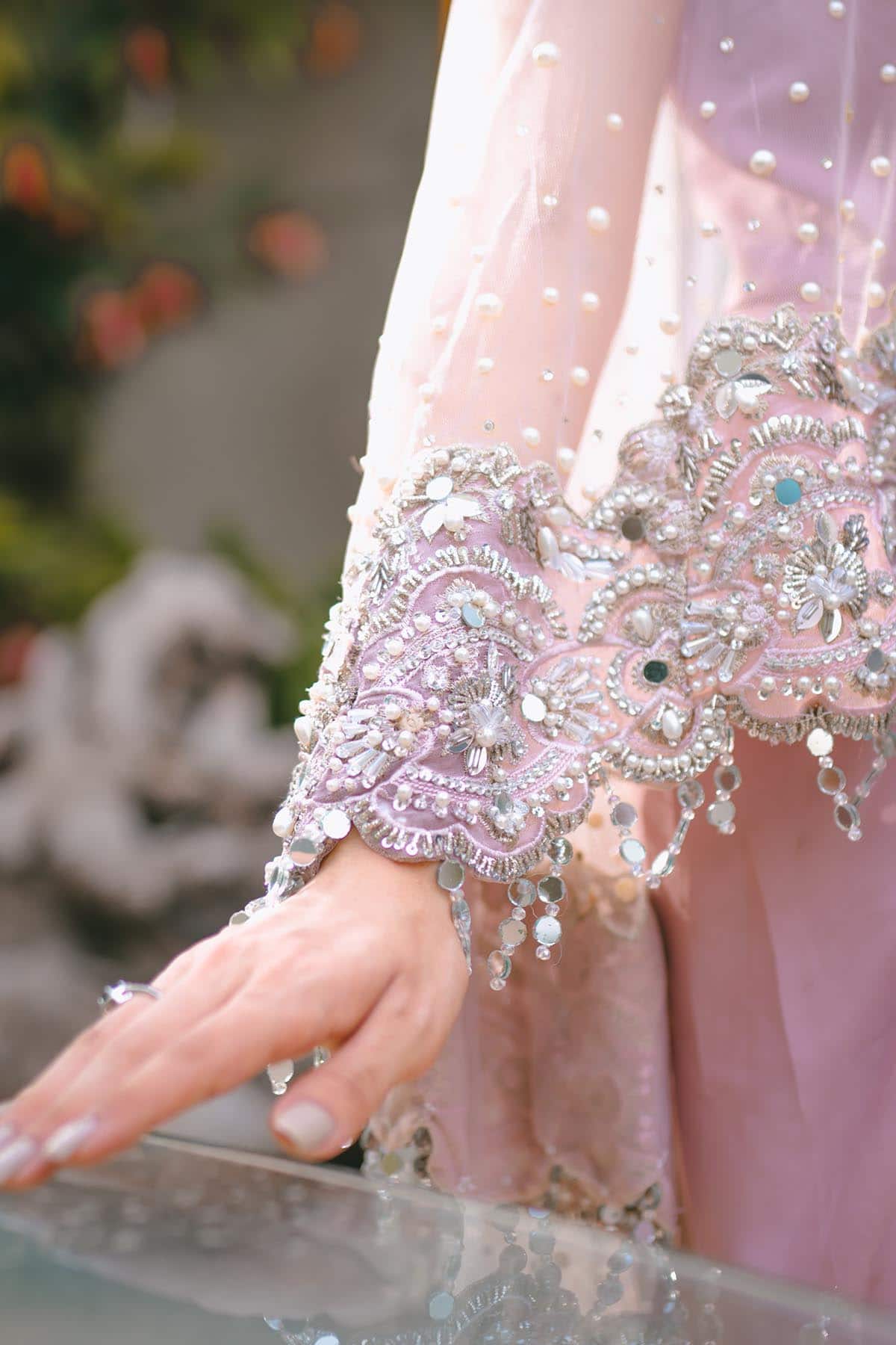 https://cdn.shopify.com/s/files/1/0533/2910/0998/products/Product-Image-1200x1800-Spotted_0005_edddited-1-of-1-30.jpg?v=1611614408