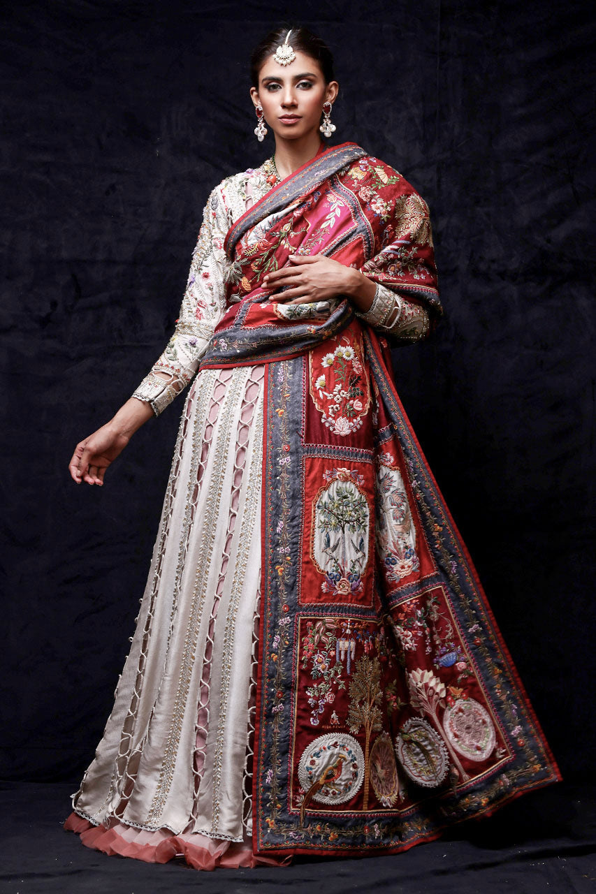 Criss Cross Textured Peshwas