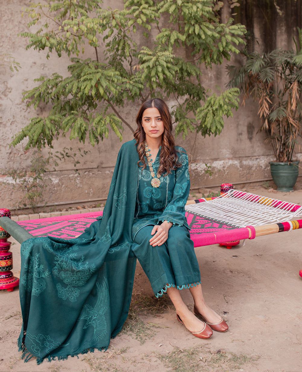 Plain Chiffon Dupatta with trimming