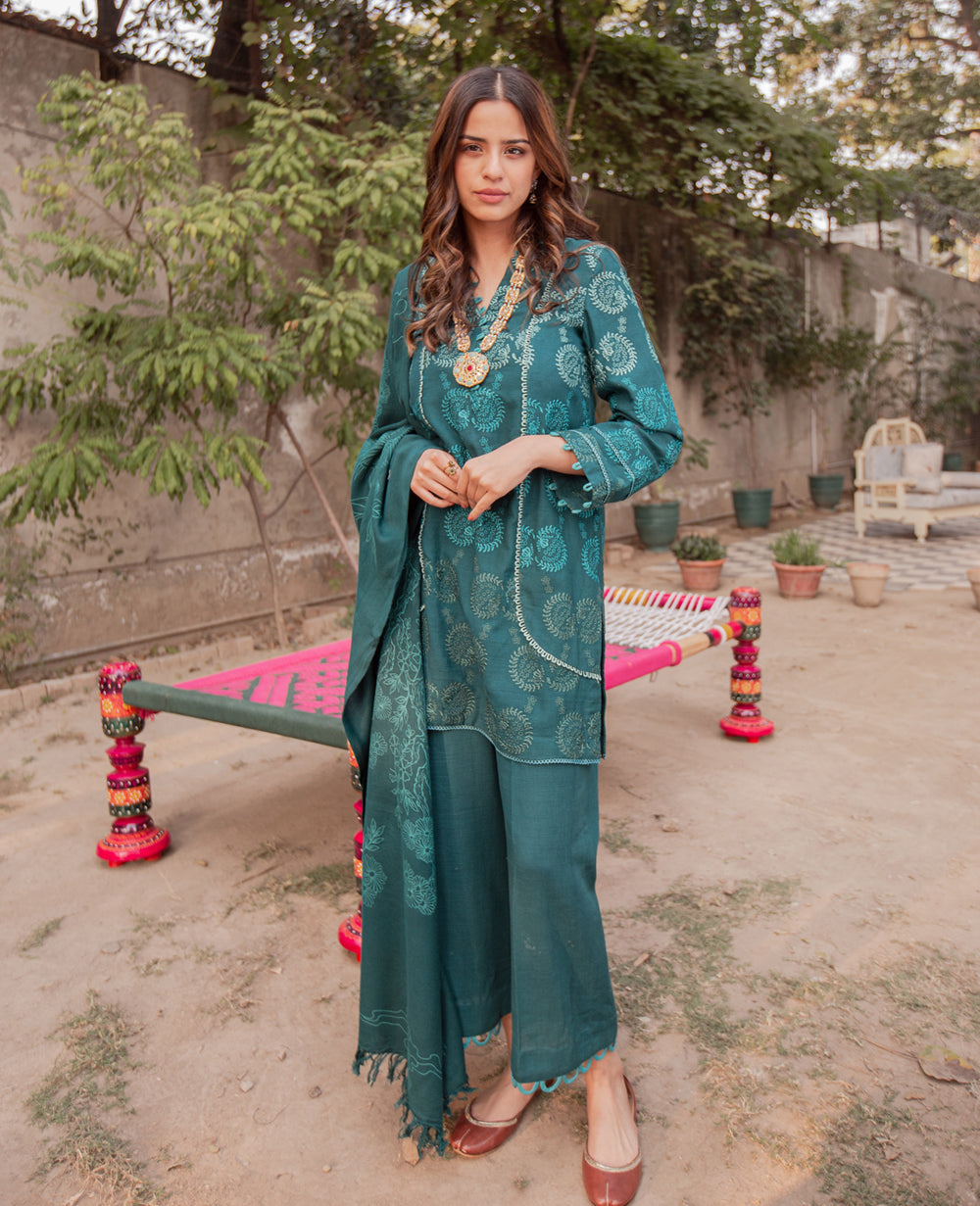 Plain Chiffon Dupatta with trimming