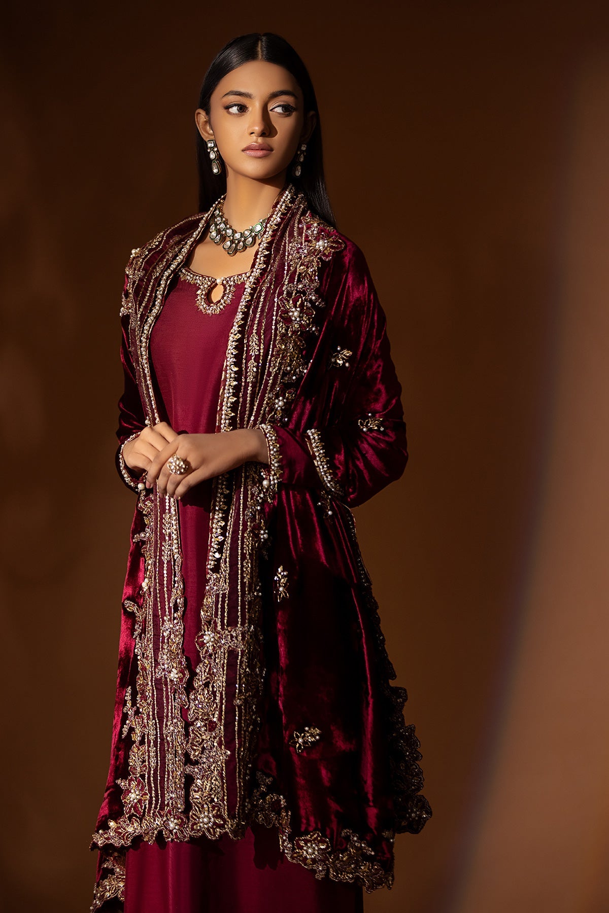 RJK-S-02-22-1 VELVET SHAWL