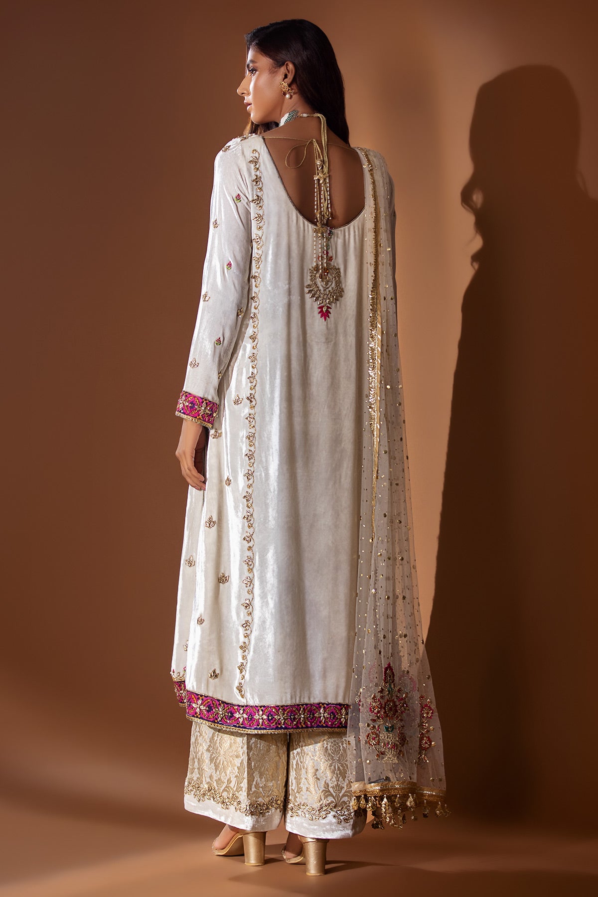Vela Shirt And Dupatta