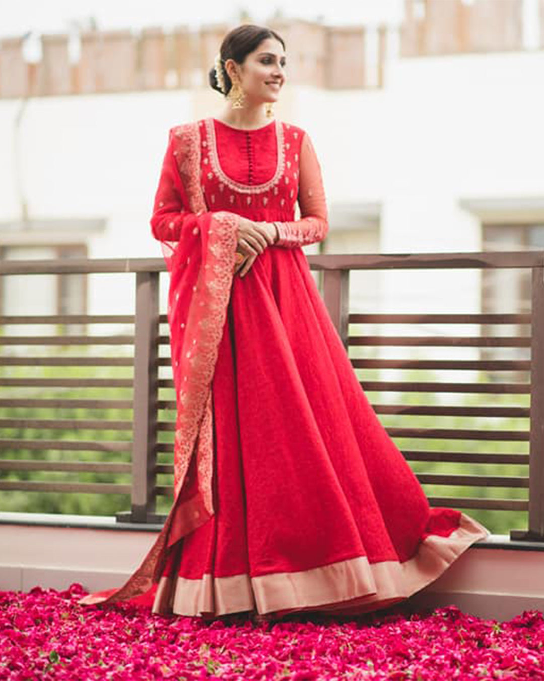 https://cdn.shopify.com/s/files/1/0262/2531/1795/products/ROSA_0003_39965386_1935518783137426_6361901447998603264_n.jpg?v=1606295266
