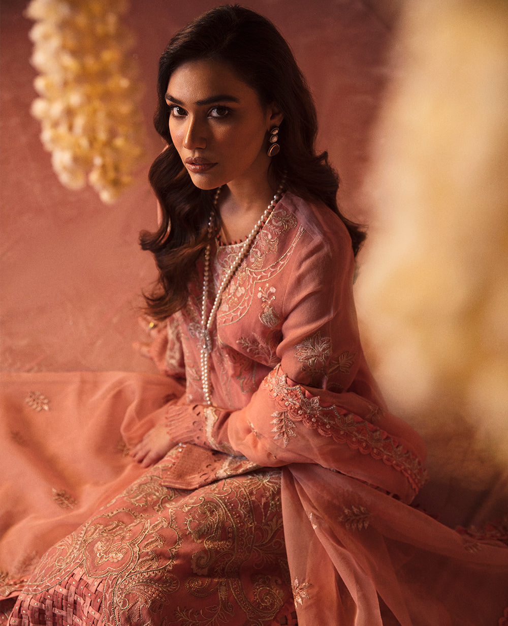 Jhalmoti Earrings