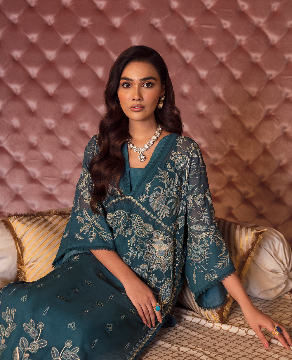 Zarqeen Earrings