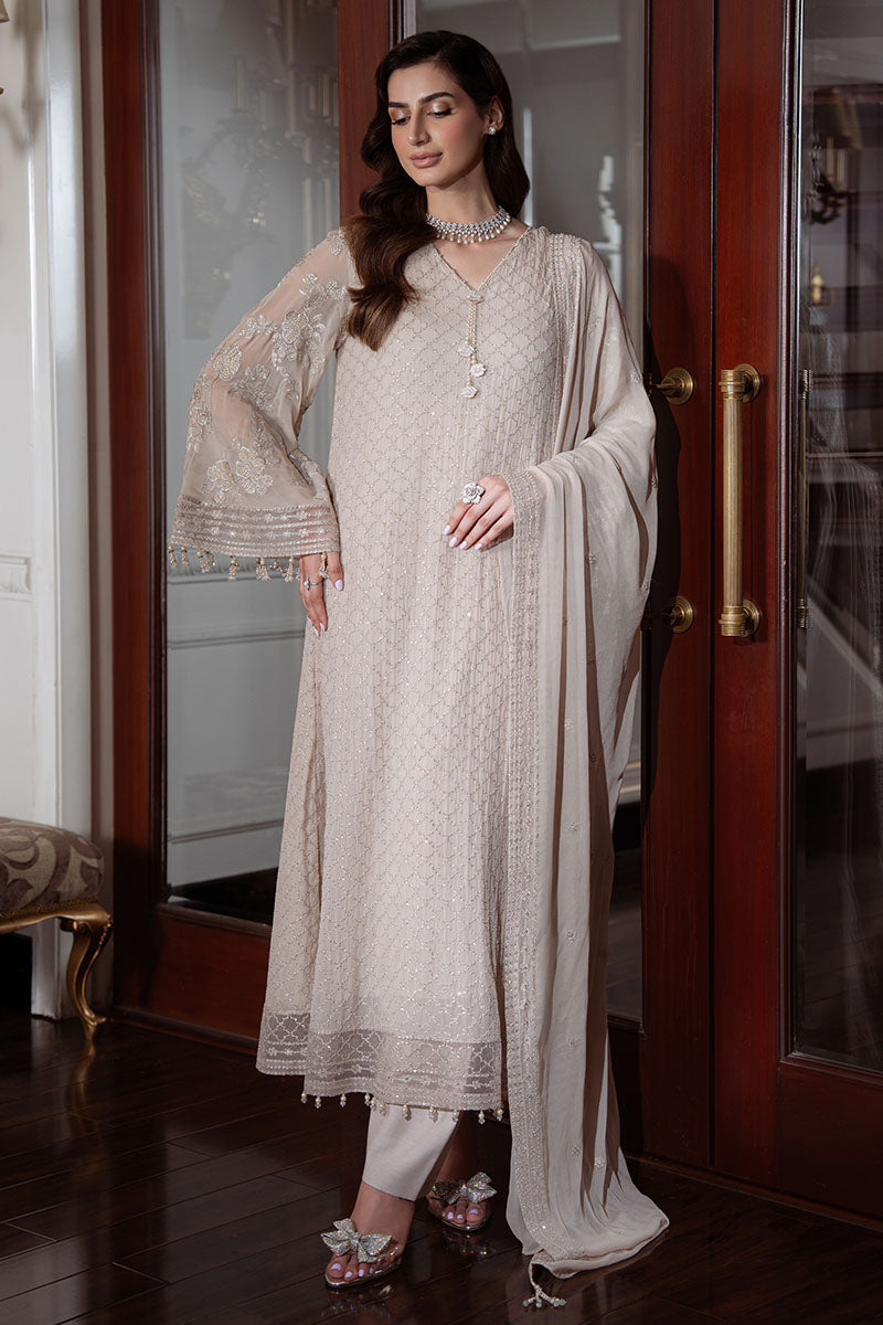 https://cdn.shopify.com/s/files/1/0178/4492/8612/files/RTSWEDDING_0006_AIZ04537_573b9dd7-b497-47a0-bc7f-adb3b7af4075.jpg?v=1770011413
