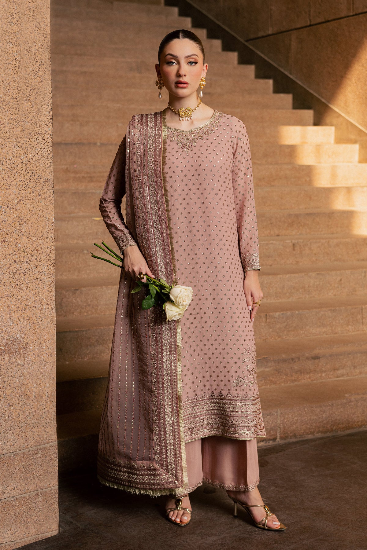 Raastar 3Pc - Festive Luxe Pret