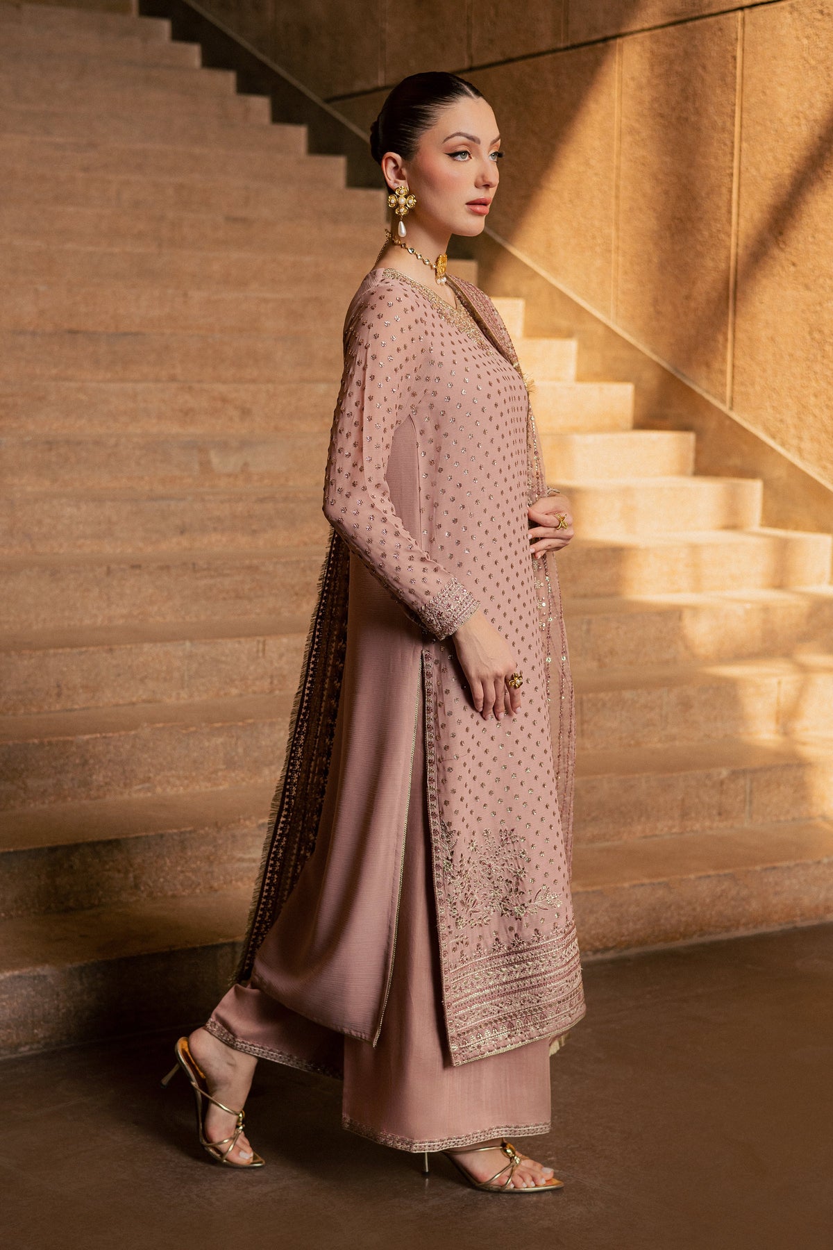 Raastar 3Pc - Festive Luxe Pret