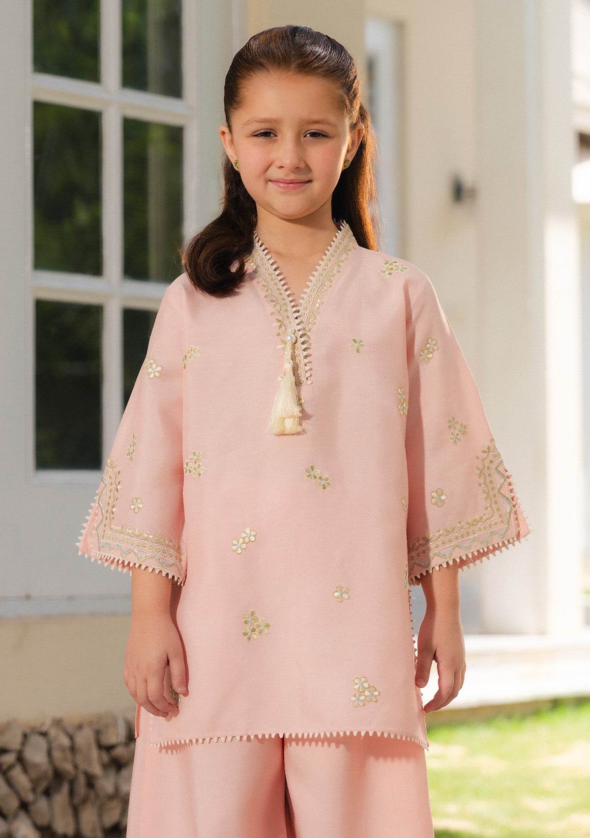https://cdn.shopify.com/s/files/1/0676/8177/9968/files/Ranya_Blush_PInk_Kids_2.jpg?v=1777209512