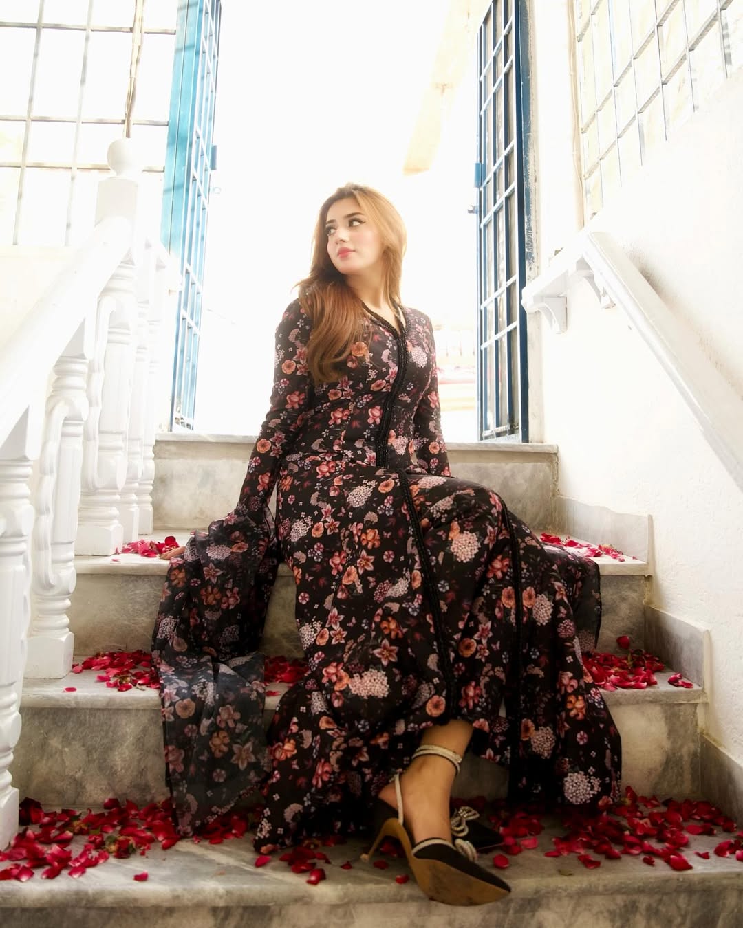 https://cdn.shopify.com/s/files/1/0523/4327/5696/files/RarewomanYoudeserveArarelove._-_mysiebytahira_-_mysiebytahira_-_ahmad.mahmood.ph.jpg?v=1755956965