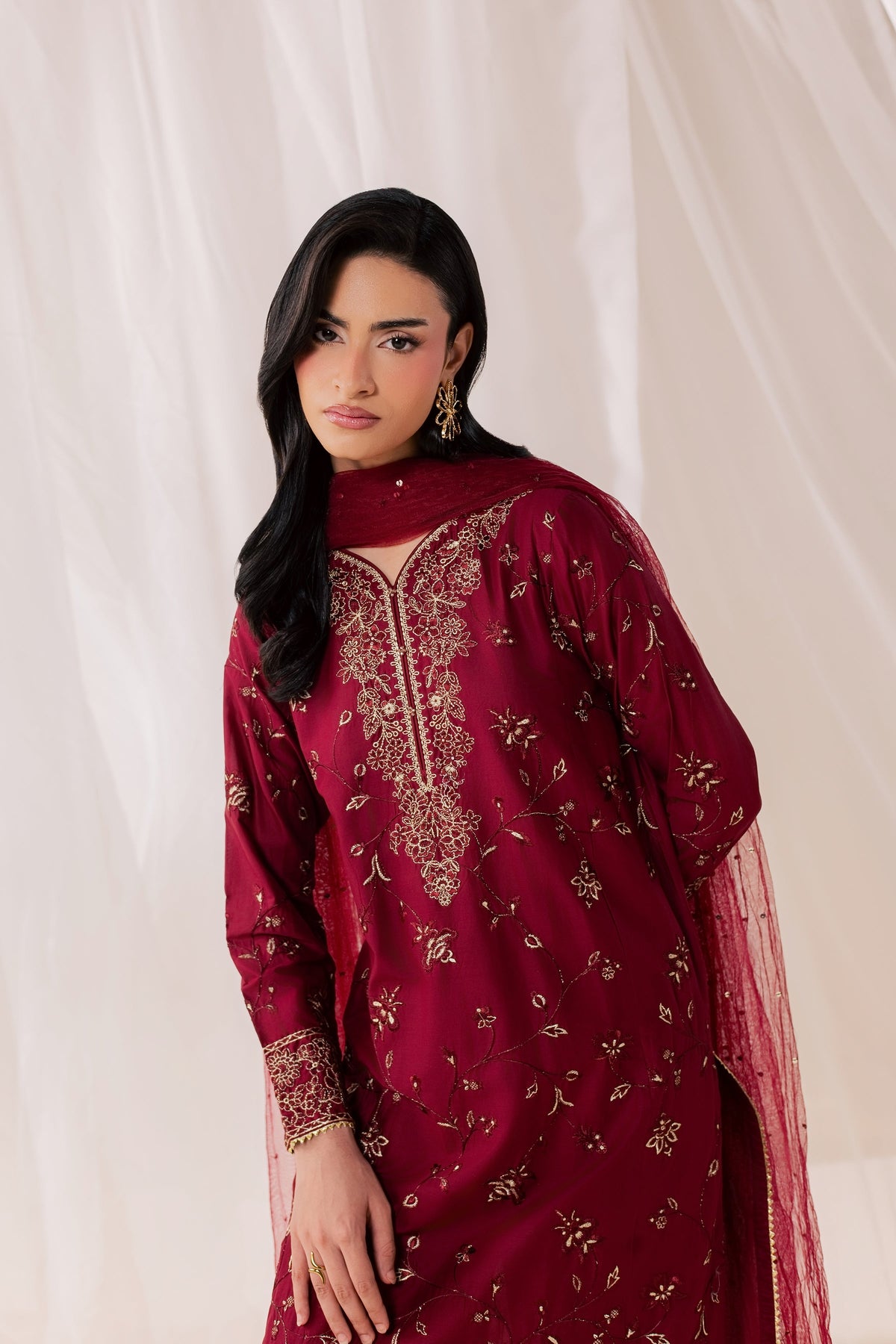 Red Asmara 3Pc - Luxury Embroidered Lawn