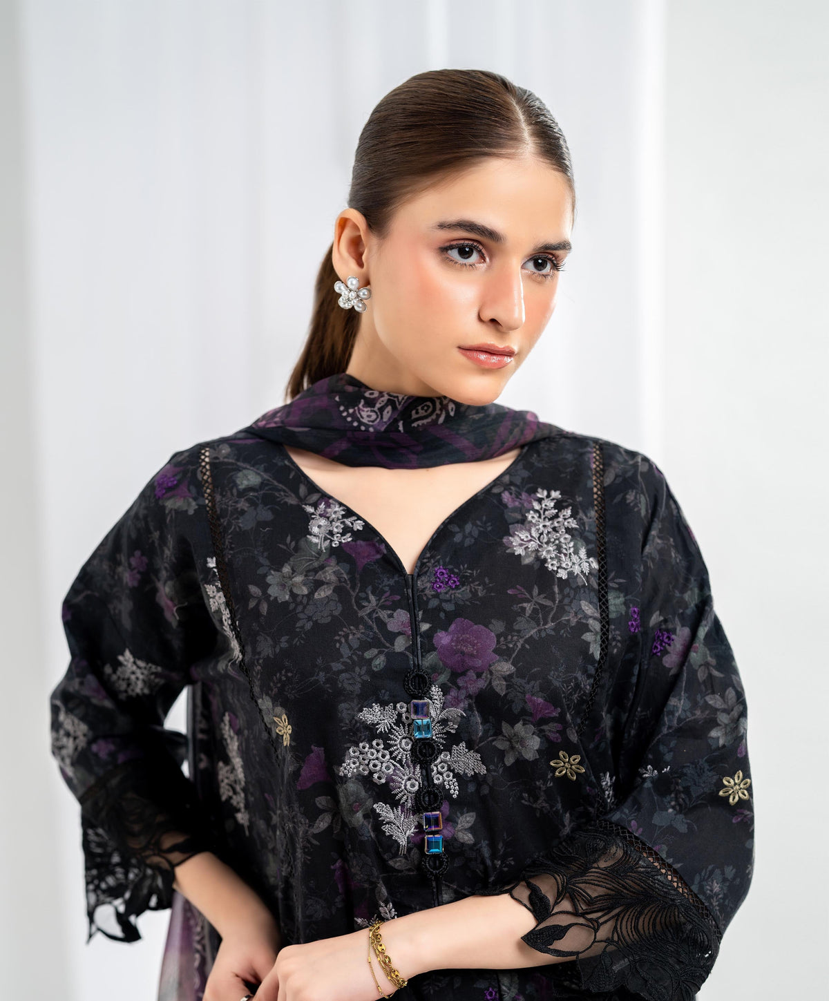 KEP-3P-002 BLACK-LAWN STITCHED 3PC