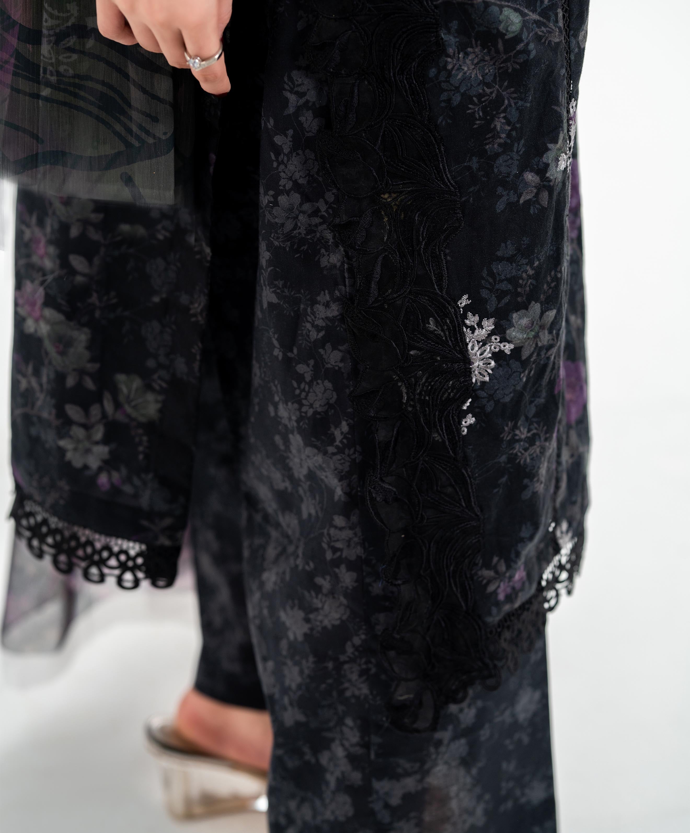 KEP-3P-002 BLACK-LAWN STITCHED 3PC