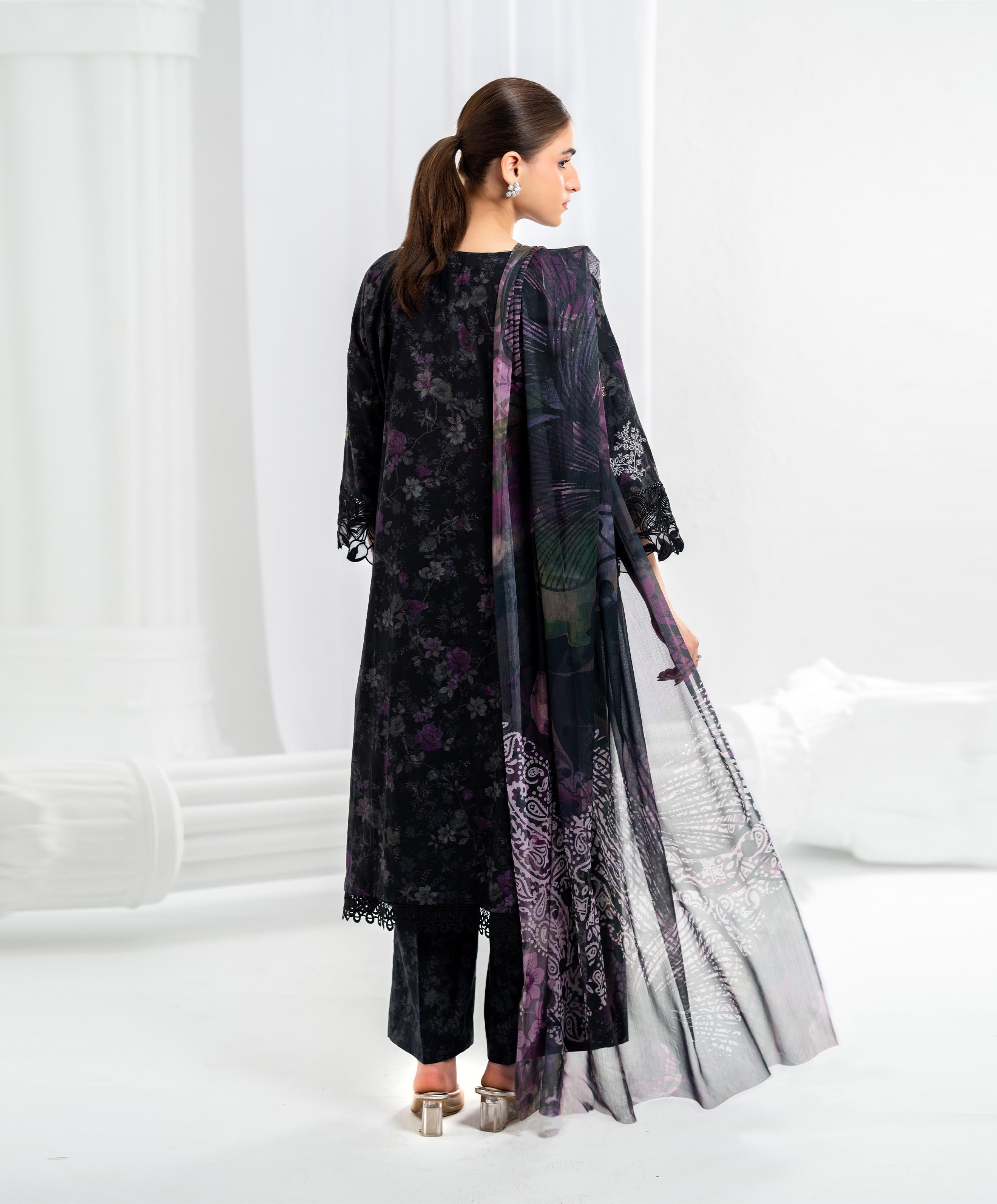 KEP-3P-002 BLACK-LAWN STITCHED 3PC