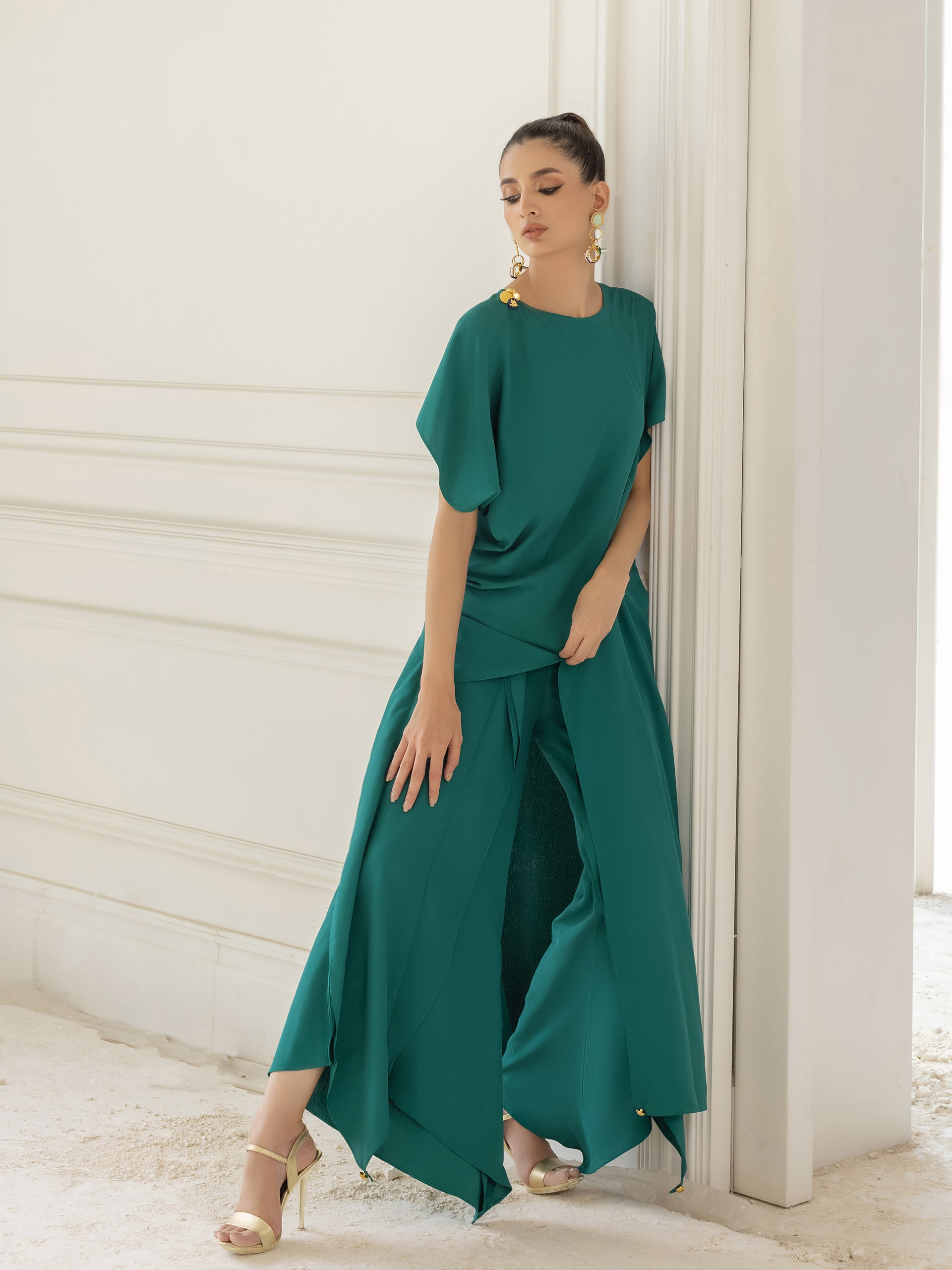 Rhea - Emerald Green