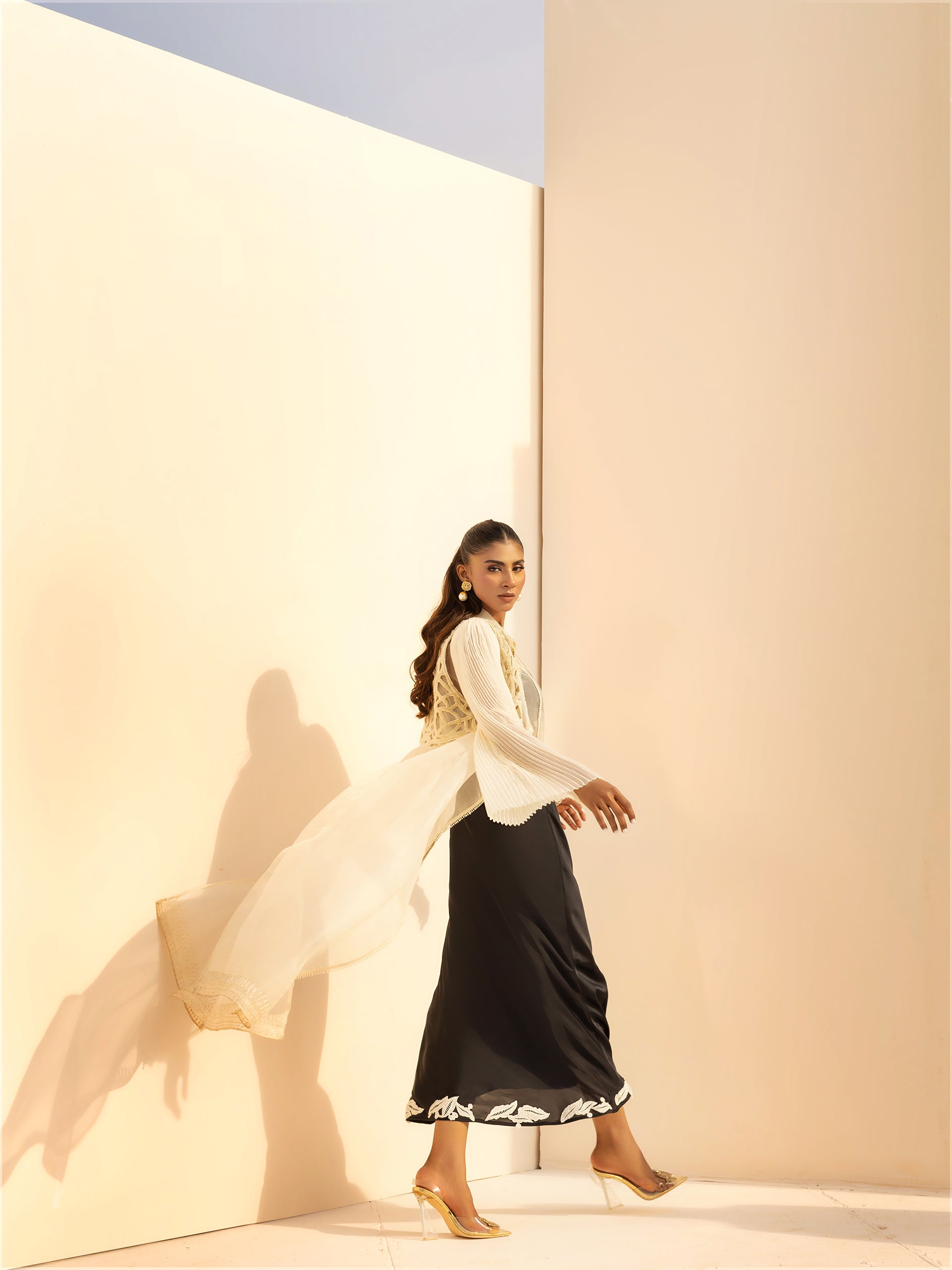 https://cdn.shopify.com/s/files/1/0768/4872/6205/files/Ria-Ivory-5.jpg?v=1777656499